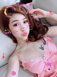 Pinky Bảo Trân - Lại chuẩn bị cày tiếp nữa rồi :3 #Pinky | Facebook