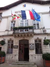Mairie De Hasparren Mairie Hasparren 64240 Adresse Horaire Et Avis