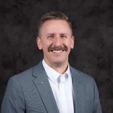 I was awarded the Employee of the Quarter 'Rockstar' Award yesterday.  Humbled and grateful to work at company that recognizes and celebrates  everyone's hard work, commitment, and performance. I'm…