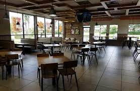 Find a nearby mcdonald's and get information on restaurant hours, services and more. Burger King At Old Town Stopped Taking Orders Review Of Burger King Kissimmee Fl Tripadvisor
