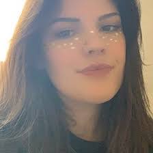 Deb Stapleton's Instagram, Twitter & Facebook