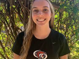 Ramona's Sammie Sublett signs volleyball letter of intent with University  of the Pacific