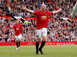 Players celebrating… manchester united champions 2013. Manchester United S New Role For Nicky Butt Can Help Academy Players Thrive Footballfancast Com