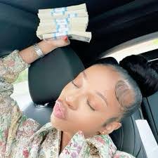 Brandi Mack's Instagram, Twitter & Facebook