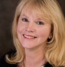 Ellen Huffman's Instagram, Twitter & Facebook