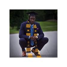 Showing Off That Alpha Phi Alpha Pride Represent That Black And Gold With Kente Graduation And Gree Graduation Pictures Graduation Photoshoot Graduation Poses