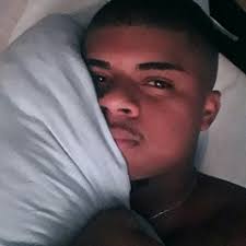 Stream Péricles Lugar Comum (Voz E Violão) by Tchutcho Divulgação