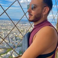 Ce parfum fait partie des aromatiques boisés. Avis Bleu De Chanel Eau De Toilette Chanel Homme