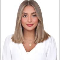 100+‏ ملفًا شخصيًا‏ يحتوي على “‏Selena‏”