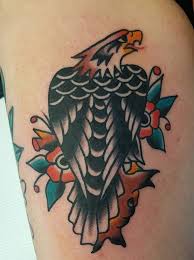 Bird Of Prey Tattoo Traditional Eagle Bird Tattoo Done By Fabian Bidart Sunsettattoonz Www Sunsettattoo Co Nz Tattoos Sunset Tattoos Great Tattoos