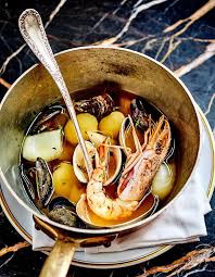 Bourride Pour 4 Personnes Recettes Elle A Table Recette Recettes De Cuisine Recette Poisson Cuisine