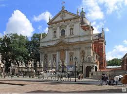 Znajduje się we wschodniej części placu św. Kosciol Sw Sw Apostolow Piotra I Pawla Ul Grodzka Krakow Zdjecia