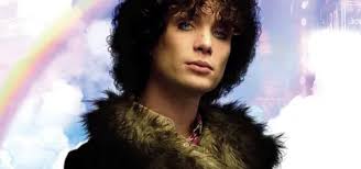 Desayuno en Plutón (2005)