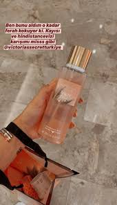 Madzia Adli Kullanicinin Fake Story Panosundaki Pin 2020 Vucut Spreyi Parfum Koleksiyonu Cilt Bakim Urunleri