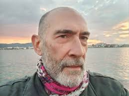 5 poemas de "Hospital de cigüeñas" (2022), de Rodolfo Häsler