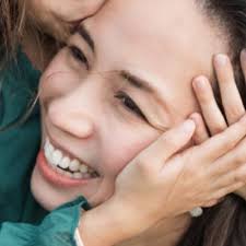 Sarah Ciechanowicz (@SJCiec)