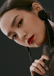 passion on runway バックステージから放つ パーフェクト レッド vogue japan 赤リップ 赤リップ メイク ヴィンテージメイク