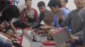 Disamping stmik jurusan komputer juga terdapat di. Stikom Bandung
