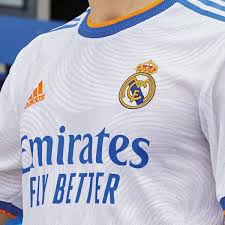 Servus und herzlich willkommen im offiziellen fc bayern online store! Adidas Real Madrid 21 22 Home Authentic Jersey White Adidas Deutschland