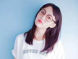 地味顔女子におすすめの髪型 メガネと前髪とのバランスがポイント 顔 メガネ女子 髪型