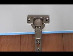 Pax türen einstellen schrank pax mit tyssedal türen in 80538 münchen for 150, ikea schrank pax türen aushängen, eingebauter pax kleiderschrank reinsvoll grau grüne tür, pax kombinationen mit. Video Ikea Pax Turen Beim Hohen Schrank Richtig Montieren