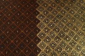 Canting cap ialah sebuah alat cap yang terbuat dari lempeng tembaga yang berbentuk mirip stempel dengan ukuran yang agak lebih besar. Asal Mula Pembuatan Canting Cap
