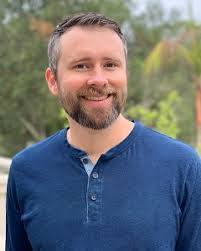 Chris Mccormick's Instagram, Twitter & Facebook