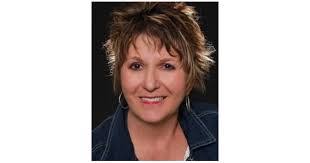 Sherry Trotter's Instagram, Twitter & Facebook