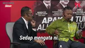 Pemimpin pembangkang tidak perlu bergembira dengan. Oh Media Penganalisis Politik Kamarul Zaman Yusoff Yang Facebook