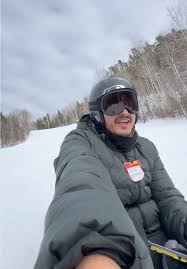 Essential Guide to Skiing in Canada for Students