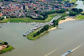 Maplandia.com in partnership with booking.com offers highly competitive rates for all types of hotels in gorinchem, from affordable family hotels to the most luxurious ones. Gorinchem Harbor In Gorinchem Netherlands Harbor Reviews Phone Number Marinas Com