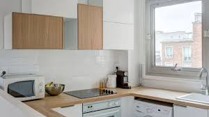 Avant Apres Radical Pour Ce 60 M2 Parisien Cuisine Fonctionnelle Amenagement Petite Cuisine Agencement Cuisine