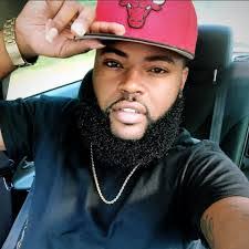 Aaron Vence's Instagram, Twitter & Facebook