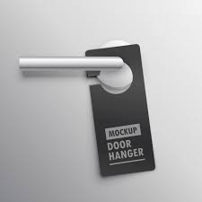 Baixe Realista Mockup Porta Hander Com Punho Gratuitamente In 2020 Door Hanger Template Mockup Template Printable