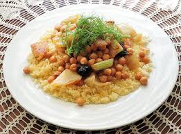 Il n'est pas difficile de préparer du couscous à la maghrébine mais il faut consacrer beaucoup de temps, surtout qui peut oser dire n'avoir jamais succombé à la saveur et à l'exotisme du couscous ? Les Nombreuses Facons De Deguster Le Couscous