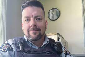 Facial hair looks extremely unprofessional. Rcmp Allows Officers To Grow Beards Surrey Now Leader