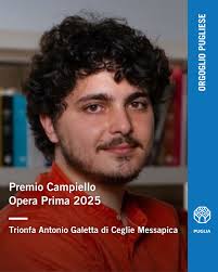 📖«Siamo uomini del mondo e conosciamo la vita. Poiché la conosciamo,  abbiamo l'ambizione di amministrarla». 📌È l'incipit di “Pietà”, il romanzo  di esordio di Antonio Galetta (Einaudi editore, 2024), che è valso