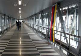 Открыть страницу «property bukit bintang / klcc» на facebook. Pedestrian Walkway Between Klcc And Bukit Bintang News Wonderful Malaysia