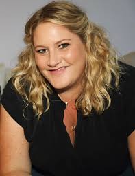 Emily Neumann's Instagram, Twitter & Facebook