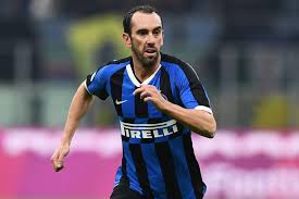 The sd combines the easy feel of a short scale (24 3/4) with the added snap of a rock maple neck. Cagliari Defender Diego Godin No Option But To Leave Inter Antonio Conte Wanted Younger Players