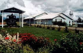 Flowers by louise inc has 10 total employees across all of its locations and generates $665,826 in sales (usd). Palmer Alaska Wikipedia