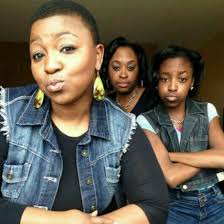 Nicole D Martin (@NicoleDeMartin)