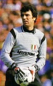 Dino zoff of italy poses for photo 1968. Messaggio Del Sito Dino Zoff Calcio