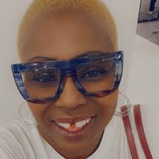 While choppin' it up with Earthquake and Keith Sweat, 50 Cent was still  having a ki-ki moment as he brought up Rick Ross' recent alteration in  Canada. (📸: @gettyimages) ✍🏾: #TSRStaffJW