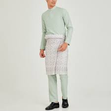Kami confirm akan kirim pd hari yg sama dgn poslaju/j&t sekiranya order di terima sblm jam 3pm hari bekerja. Emzn Baju Melayu Cekak Musang Slim Fit 910 4 Colors Available Emmer Zecna