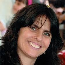 Amazon.com: Stored Treasures: 9781105363436: Minnie Crane, Smadar Belkind  Gerson: Books