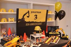 Une Fete Sous Le Theme De La Construction Wooloo Construction Birthday Construction Birthday Parties Construction Party