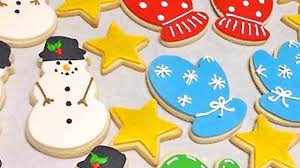 I'm excited to be partnering with mccormick this season as one of their holiday baking experts, to share my love of, and lots of tips for, making christmas cookies! Christmas Cookie Decorating Sugarplum Studio
