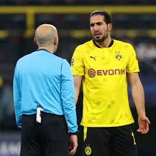 Sevilla vs borussia dortmund takes place on wednesday, february 17. Borussia Dortmund 2 2 Sevilla Player Ratings