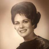 Betty Doss's Instagram, Twitter & Facebook